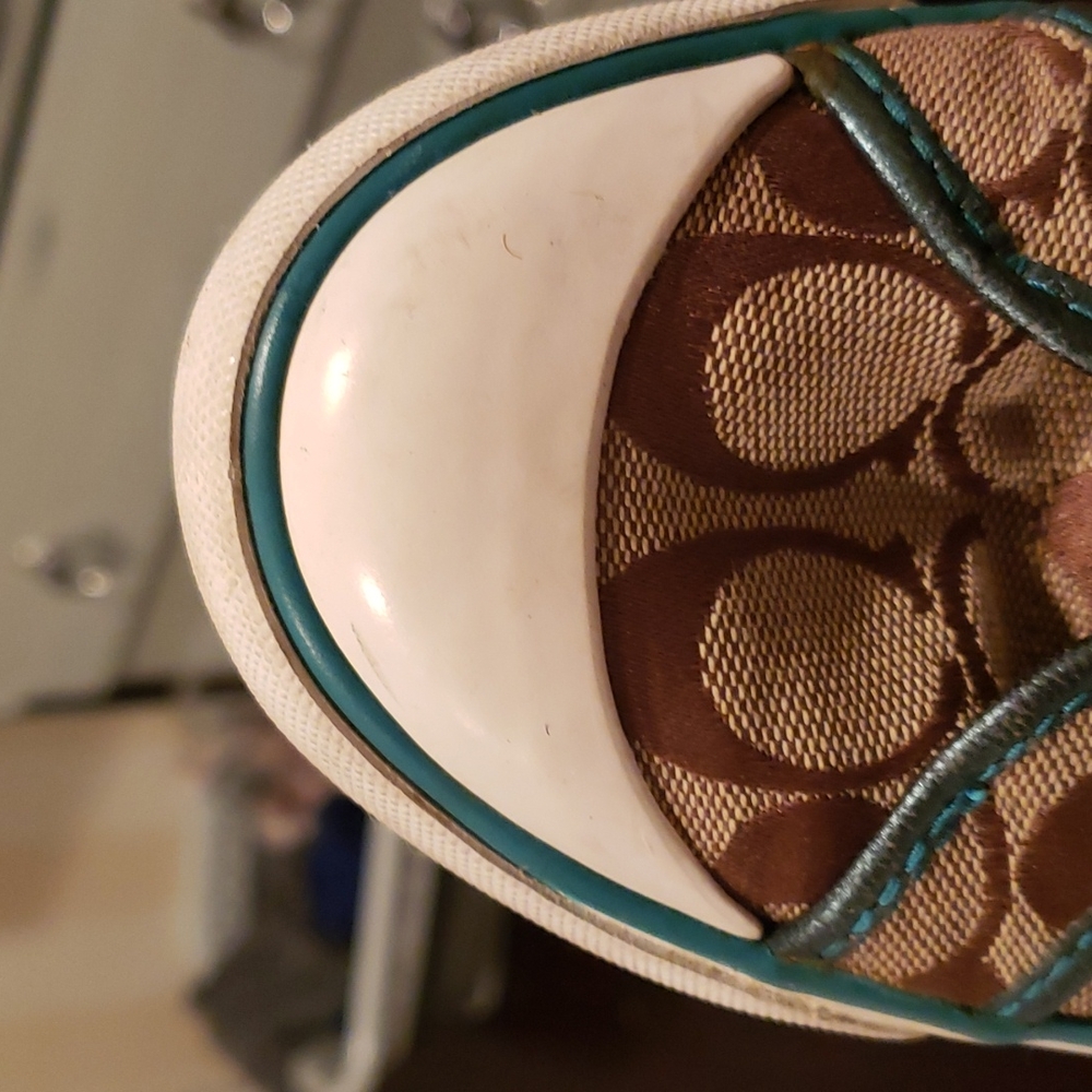 Ladies Coach Sneakers - Picture 2 of 13